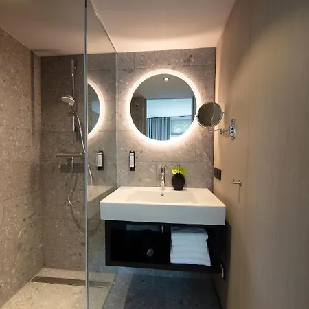 4k Hotel 4*