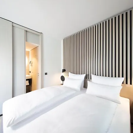4k Hotel 4*