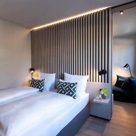 4K - Rooftop-Pool Und Klimatisierte Zimmer