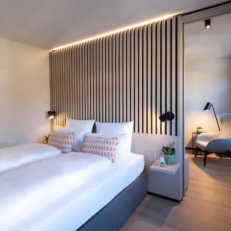 4K - Rooftop-Pool Und Klimatisierte Zimmer