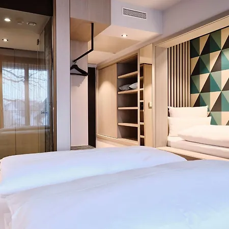 4k Hotel 4*