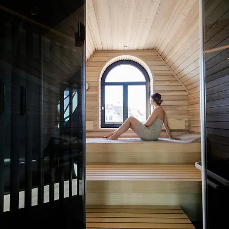 4K - Rooftop-Pool Und Klimatisierte Zimmer 호텔 반겐임알가우