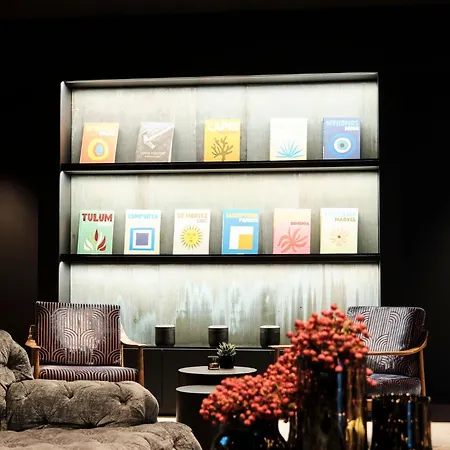 4K - Rooftop-Pool Und Klimatisierte Zimmer 호텔 4*