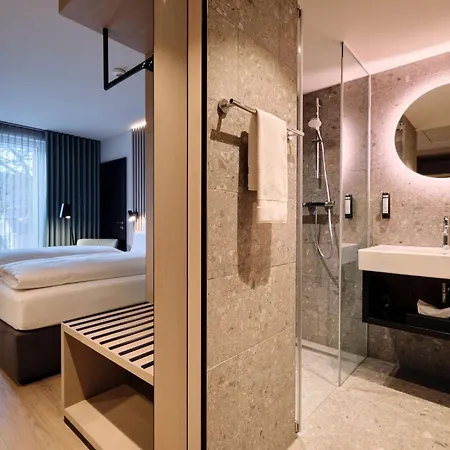 호텔 4K - Rooftop-Pool Und Klimatisierte Zimmer 반겐임알가우