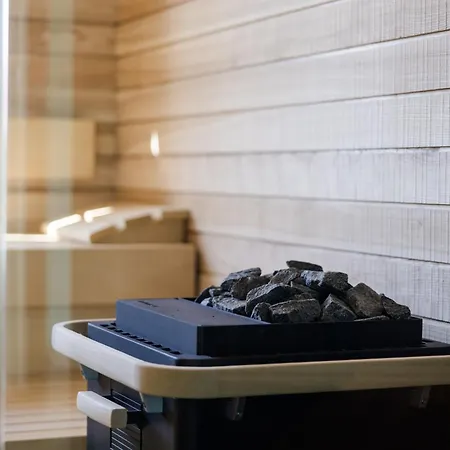 4K - Rooftop-Pool Und Klimatisierte Zimmer 반겐임알가우