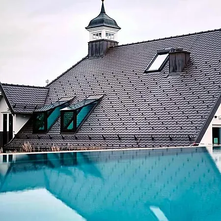 4k - Mit Roofttop-pool