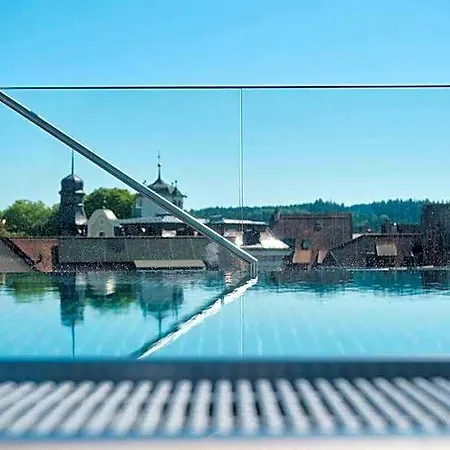 4k - Mit Roofttop-pool 4* Wangen im Allgäu